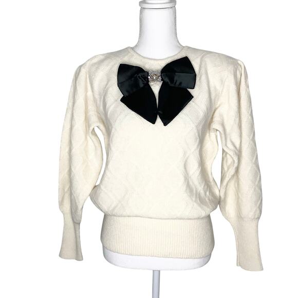 Marisa Christina Sweaters - Marisa Christina Vintage Cream Sweater Textured Black Bow Beaded Large